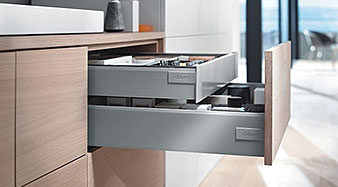 BLUM DRAWER BOX SYSTEM..